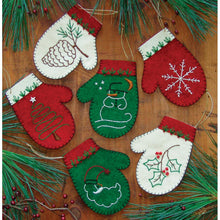 Load image into Gallery viewer, Rachel&#39;s Of Greenfield Felt Ornament Kit 4.5in 6/Pkg
